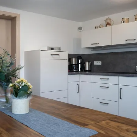 Rhoener Heim * Kaltennordheim